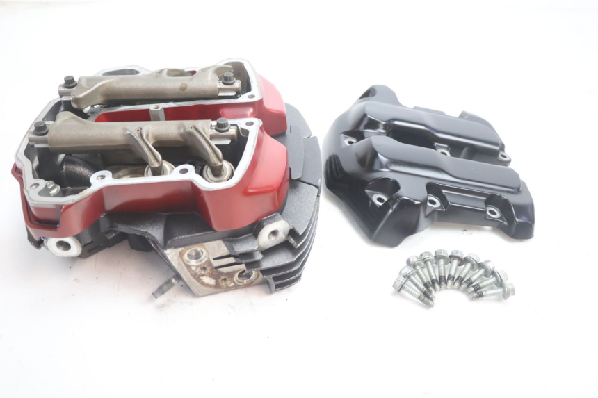 photo de TESTATA ANTERIORE HARLEY DAVIDSON ROAD GLIDE FLTRXSE 1920 (2018 - 2022) - Altra vista dell'articolo