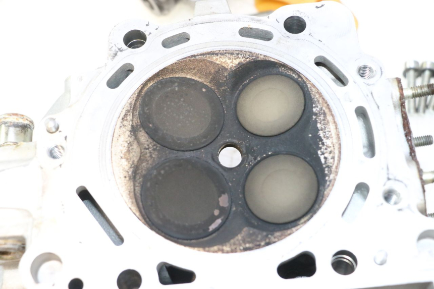 photo de TESTATA ANTERIORE CAN-AM SPYDER RS 1000 (2008 - 2012) - Altra angolazione