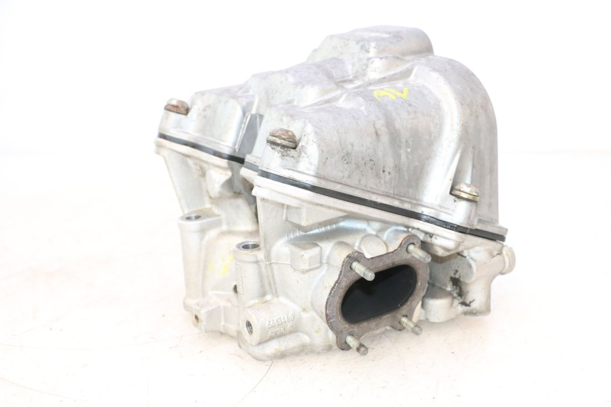 photo de TESTATA ANTERIORE CAN-AM SPYDER RS 1000 (2008 - 2012) - Dettagli dei punti di fissaggio
