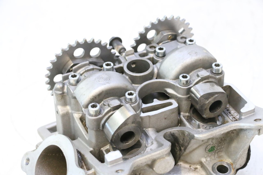 photo de TESTATA ANTERIORE CAN-AM SPYDER RS 1000 (2008 - 2012) - Stato della superficie e materiale