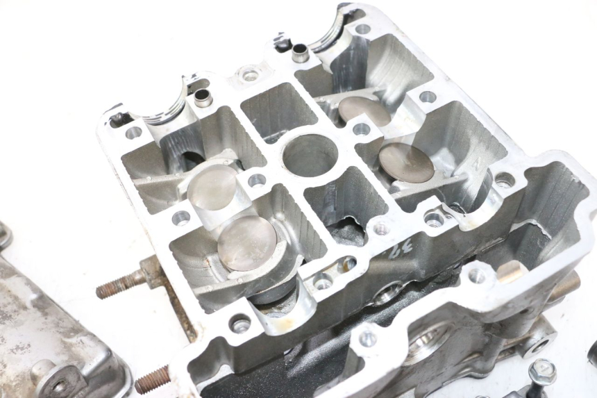 photo de Testata anteriore SUZUKI SV S 650 (1999 - 2002) - Foto prodotto supplementare