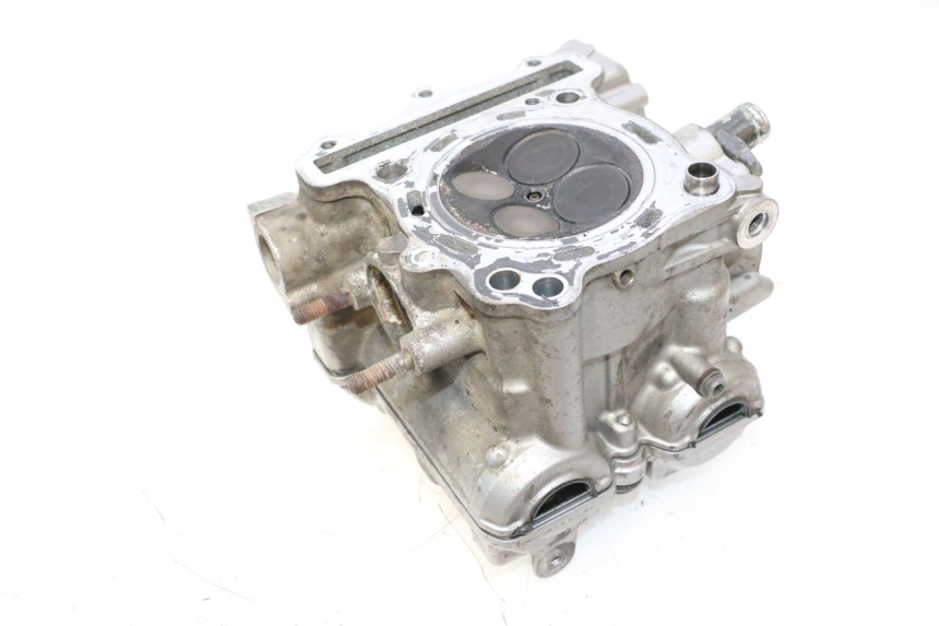 photo de Testata anteriore SUZUKI SV S 650 (1999 - 2002) - Zoom sullo stato d'uso