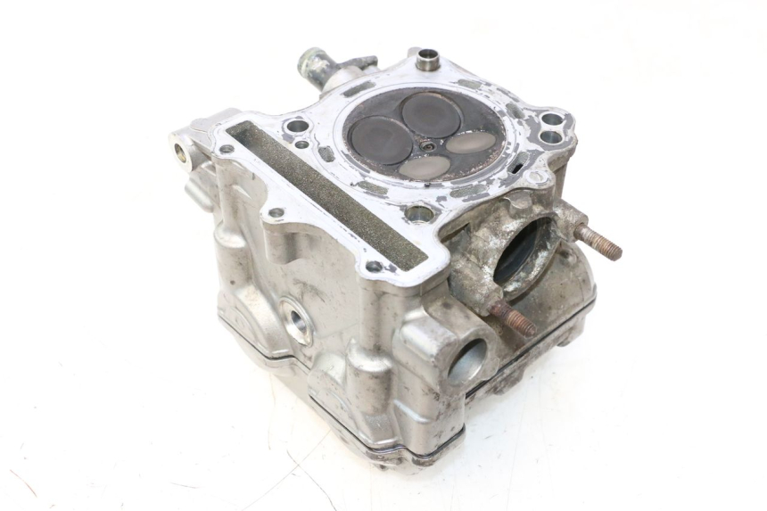 photo de Testata anteriore SUZUKI SV S 650 (1999 - 2002) - Altra angolazione