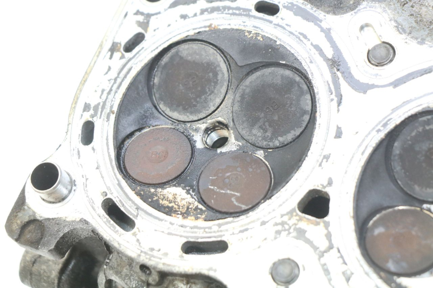 photo de TESTATA ANTERIORE HONDA VFR FI RC46 800 (1998 - 2001) - Primo piano tecnico