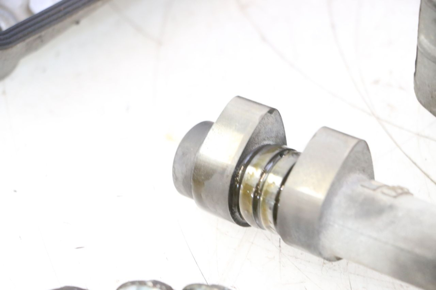 photo de TESTATA ANTERIORE HONDA VFR FI RC46 800 (1998 - 2001) - Ispezione visiva dettagliata