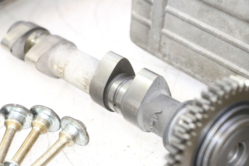 photo de TESTATA ANTERIORE HONDA VFR FI RC46 800 (1998 - 2001) - Zoom qualità usato