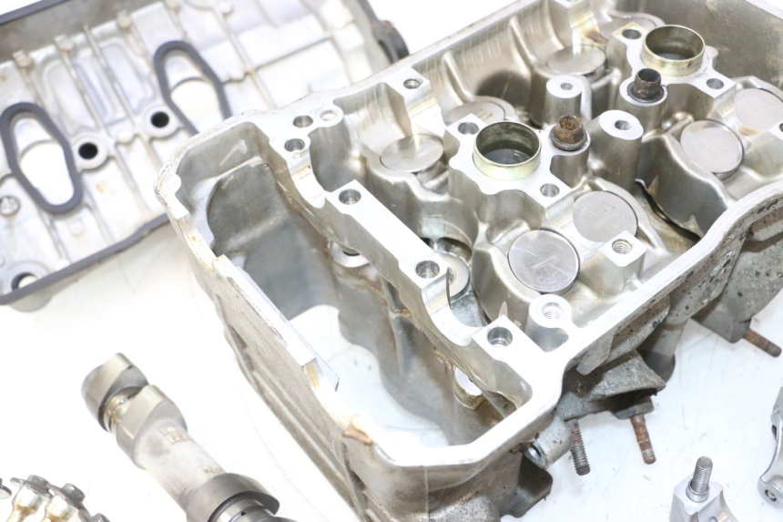 photo de TESTATA ANTERIORE HONDA VFR FI RC46 800 (1998 - 2001) - Marcature e riferimenti originali