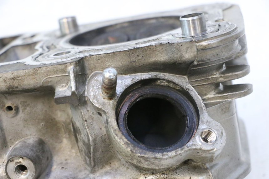 photo de TESTATA ANTERIORE HONDA XRV AFRICA TWIN 750 (1990 - 1992) - Dettaglio del componente
