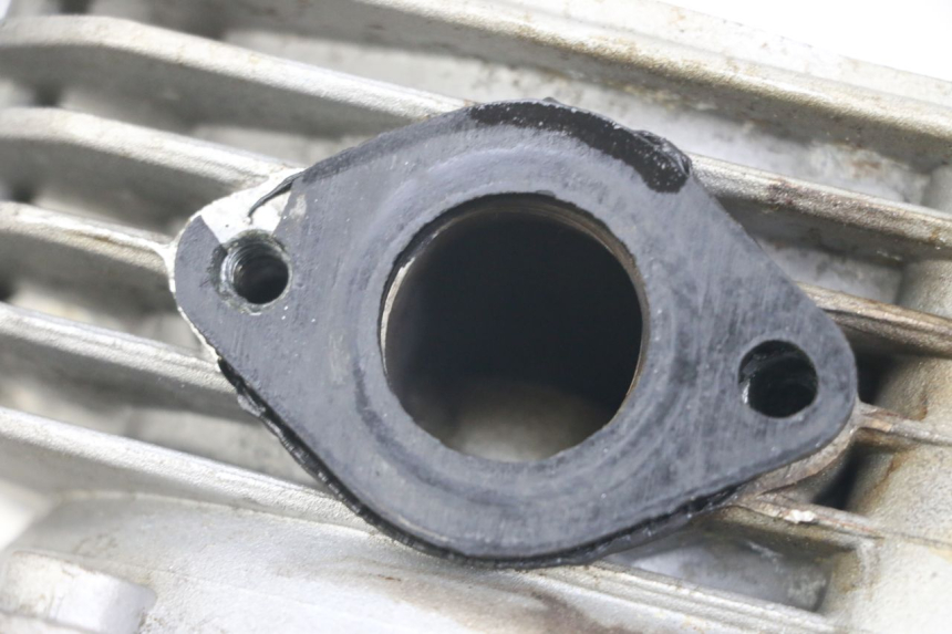 photo de TESTATA JONWAY AZTRAL 125 (2008 - 2017) - Zoom sullo stato d'uso