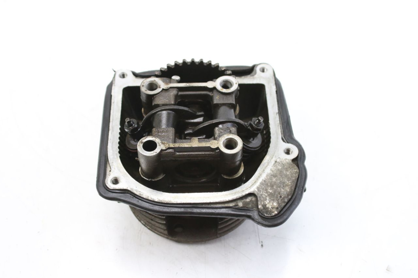 photo de TESTATA TNT MOTOR BOSTON 4T 50 (2018 - 2025) - Stato della superficie e materiale