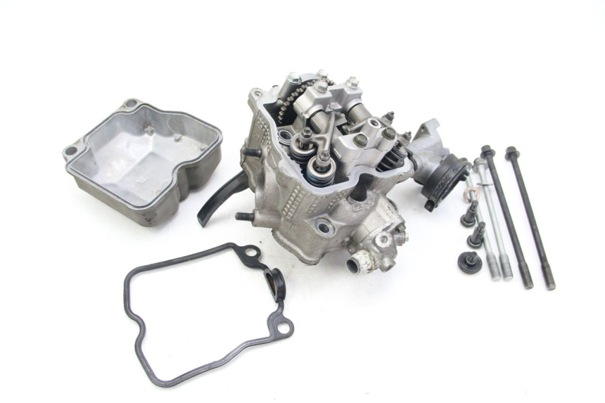 photo de TESTATA SUZUKI BURGMAN 125 (2007 - 2014) - Dettaglio del componente
