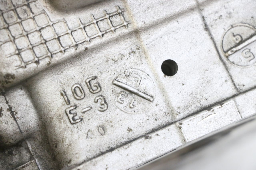 photo de TESTATA SUZUKI BURGMAN 650 (2013 - 2020) - Dettaglio del componente