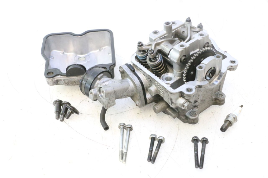 photo de TESTATA SUZUKI BURGMAN 125 (2007 - 2014) - Caratteristiche distintive