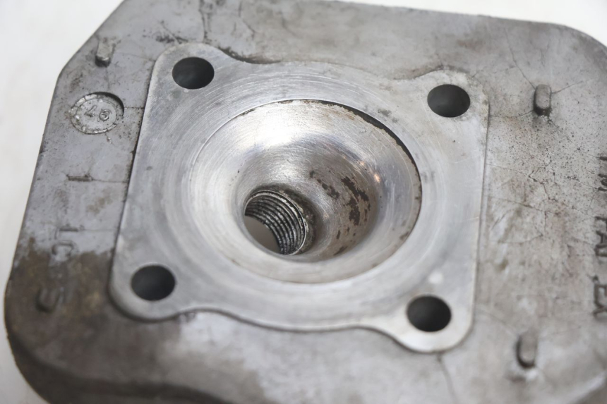 photo de TESTATA PEUGEOT BUXY 50 (1993 - 1998) - Dettagli dei punti di fissaggio