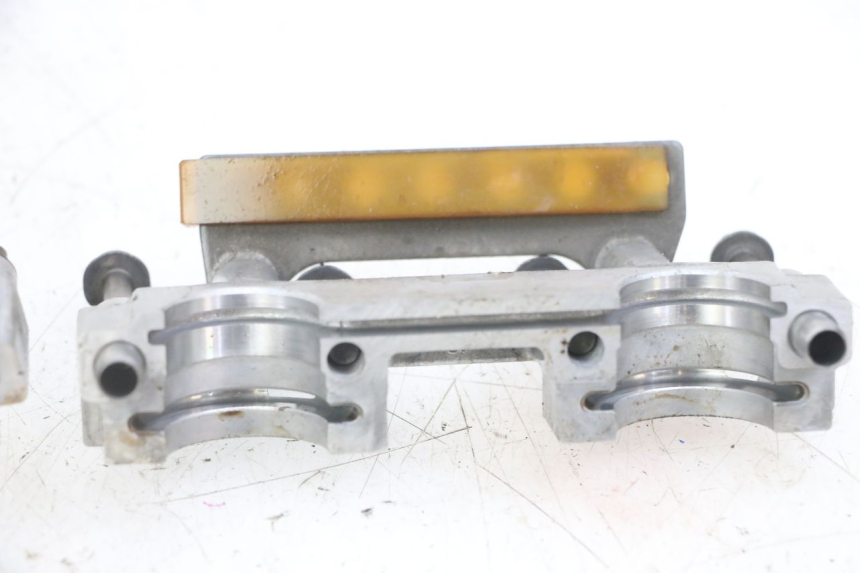 photo de TESTATA HONDA CB R 1000 (2018 - 2023) - Primo piano tecnico