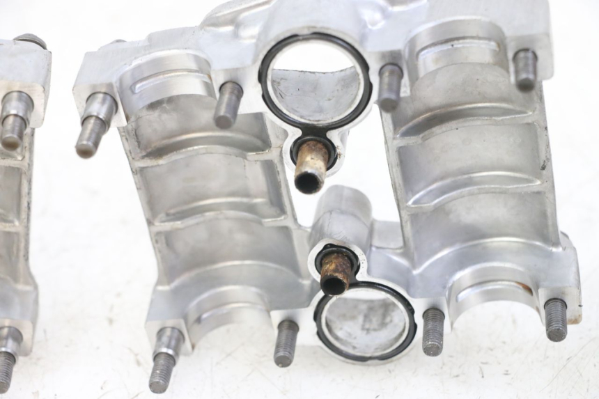 photo de TESTATA HONDA CB R 1000 (2018 - 2023) - Vista d'insieme del prodotto