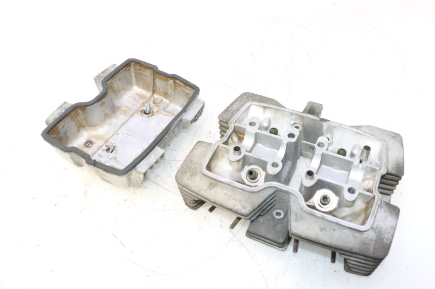 photo de TESTATA HONDA CB TWO FIFTY 250 (1991 - 2002) - Dettaglio del componente