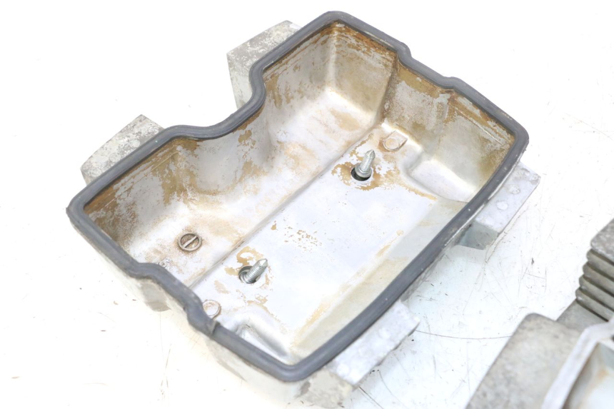 photo de TESTATA HONDA CB TWO FIFTY 250 (1991 - 2002) - Zoom sullo stato d'uso