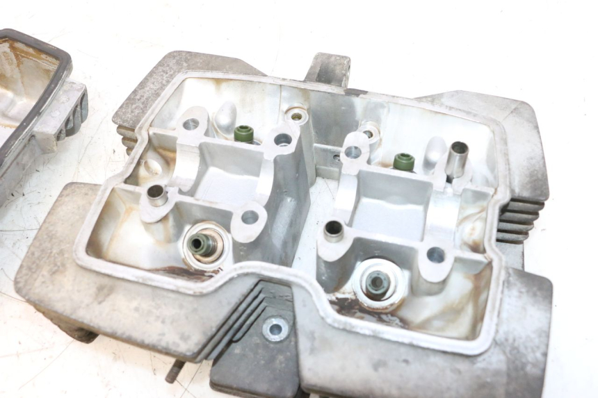 photo de TESTATA HONDA CB TWO FIFTY 250 (1991 - 2002) - Altra angolazione
