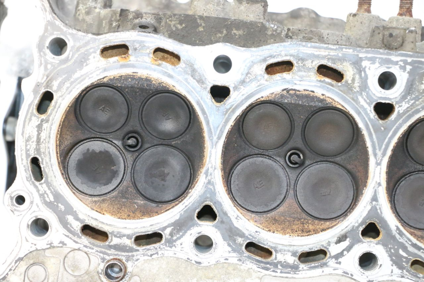 photo de TESTATA HONDA CBR RR FIREBLADE 900 (1992 - 1994) - Ricambio usato controllato