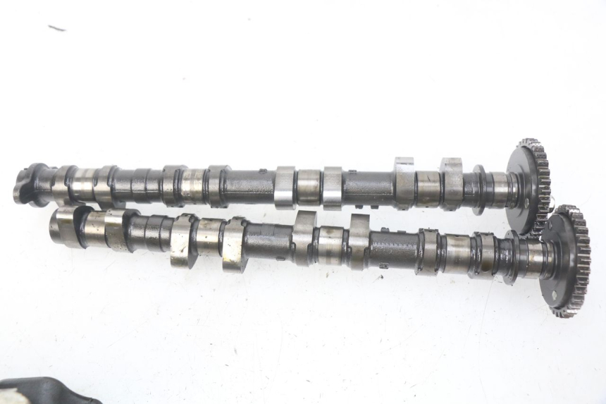 photo de Testata HONDA CBRF CBR-F PC41 600 (2011 - 2013) - Zoom sullo stato d'uso