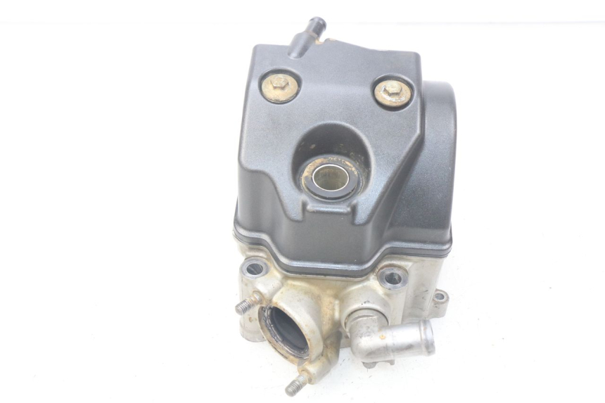 photo de TESTATA HONDA CRF 250 (2016 - 2017) - Caratteristiche distintive