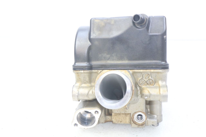 photo de TESTATA HONDA CRF 250 (2016 - 2017) - Primo piano ad alta risoluzione