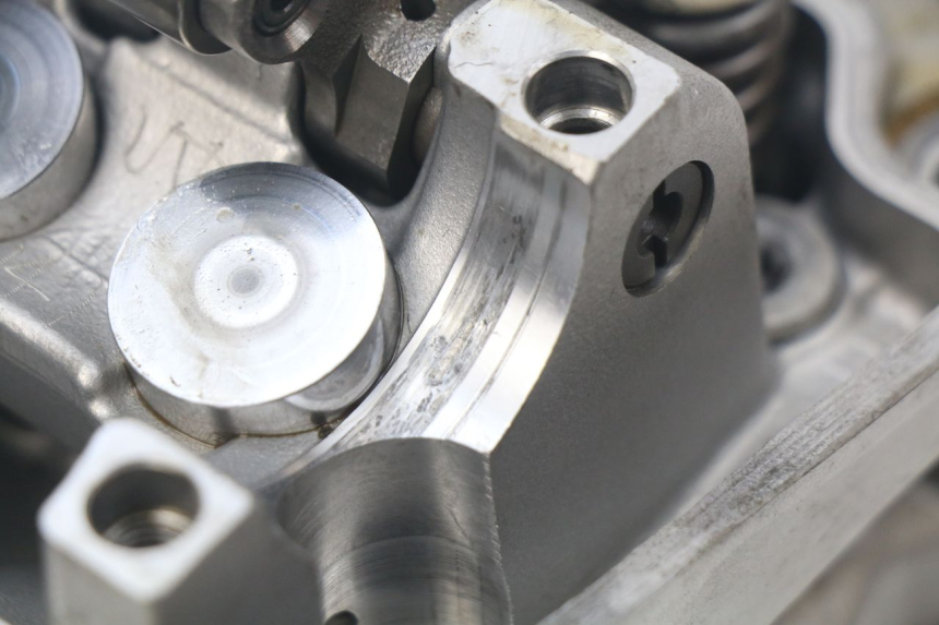 photo de TESTATA HONDA CRF 250 (2016 - 2017) - Altra angolazione