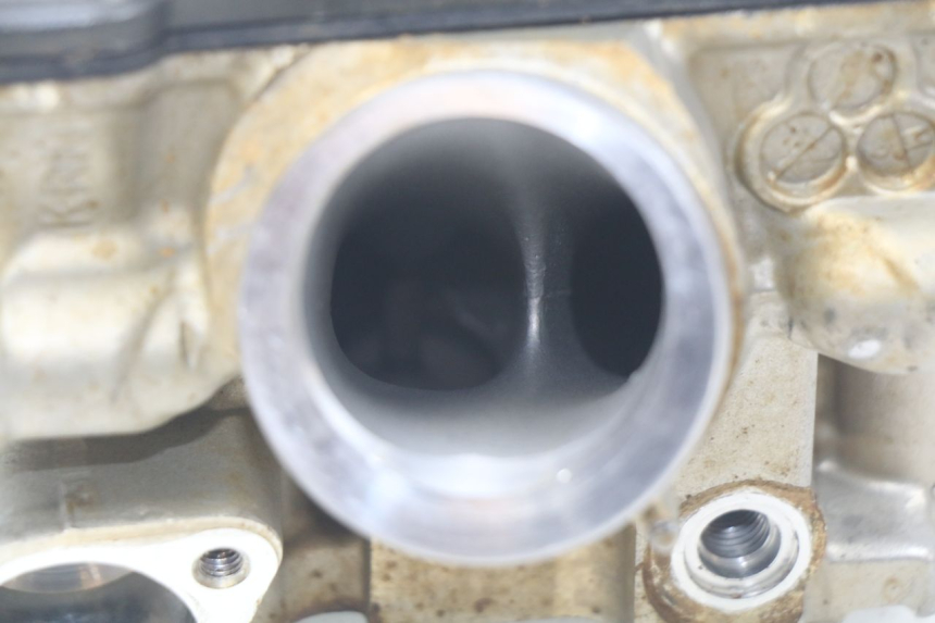 photo de TESTATA HONDA CRF 250 (2016 - 2017) - Marcature e riferimenti originali