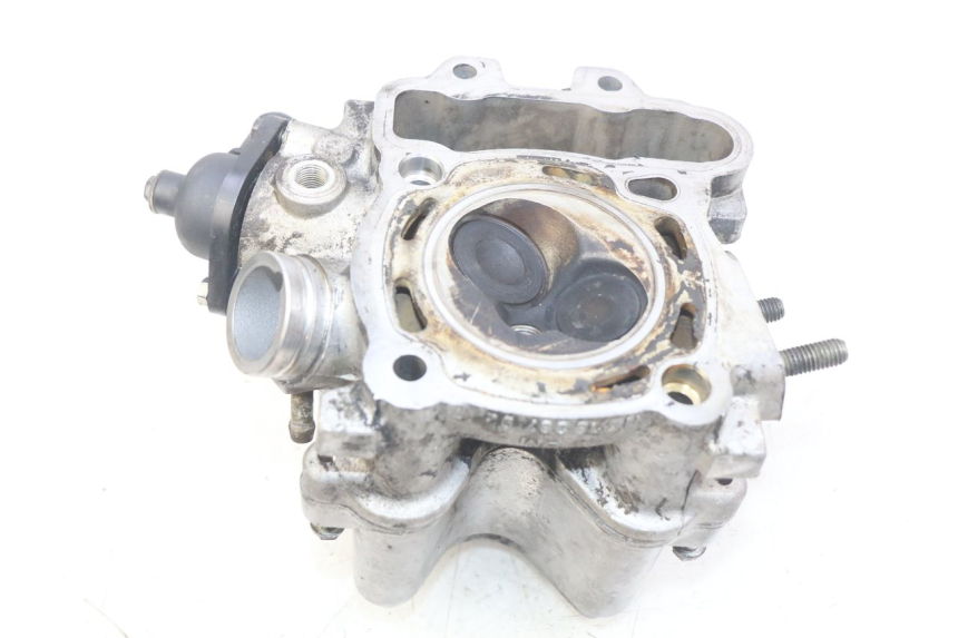 photo de TESTATA PEUGEOT ELYSEO 125 (1999 - 2004) - Zoom sullo stato d'uso