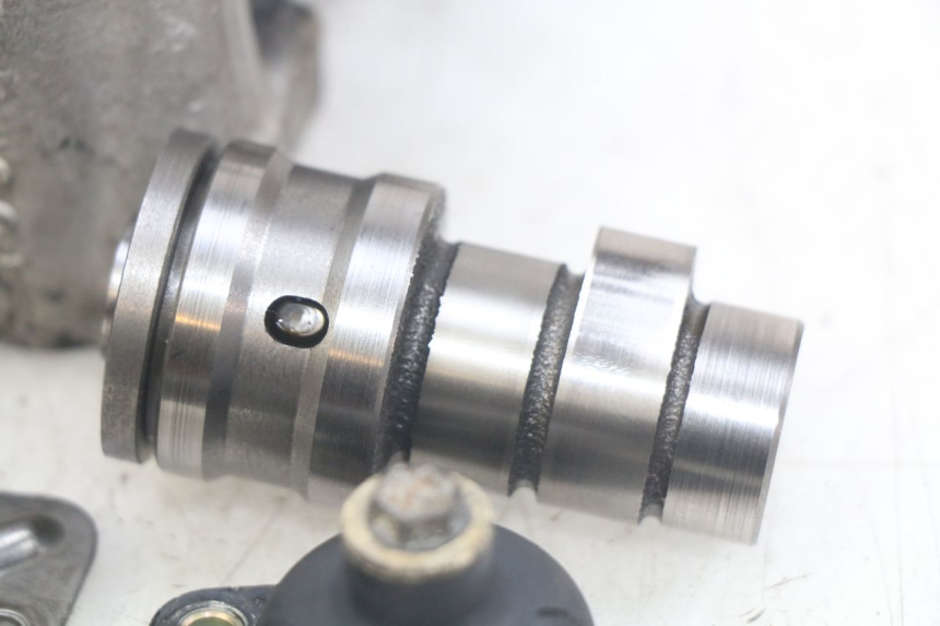 photo de TESTATA PEUGEOT ELYSEO 125 (1999 - 2004) - Zoom sullo stato d'uso