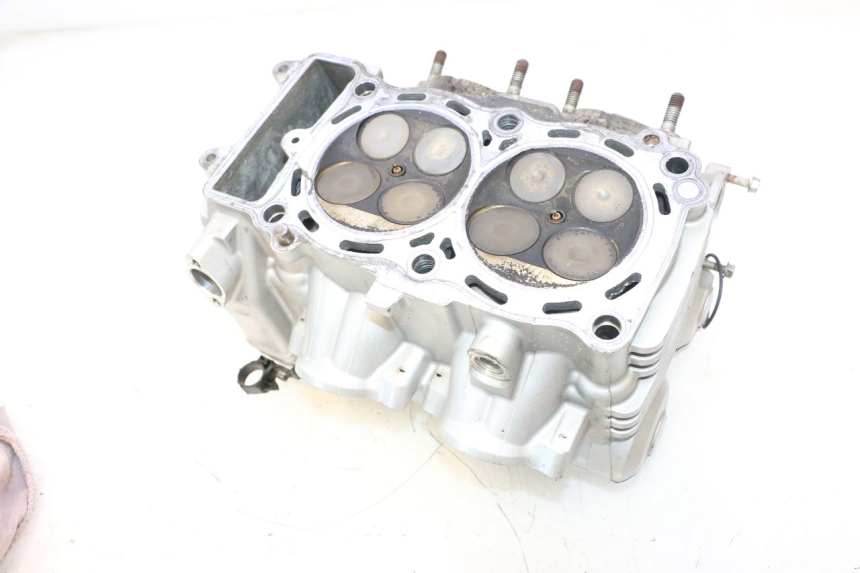 photo de TESTATA KAWASAKI ER-6 ER6 N 650 (2005 - 2009) - Stato della superficie e materiale