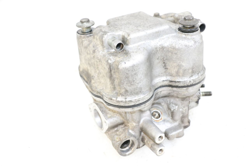 photo de Testata HONDA FES S-WING SWING ABS 125 (2007 - 2015) - Dettaglio del componente