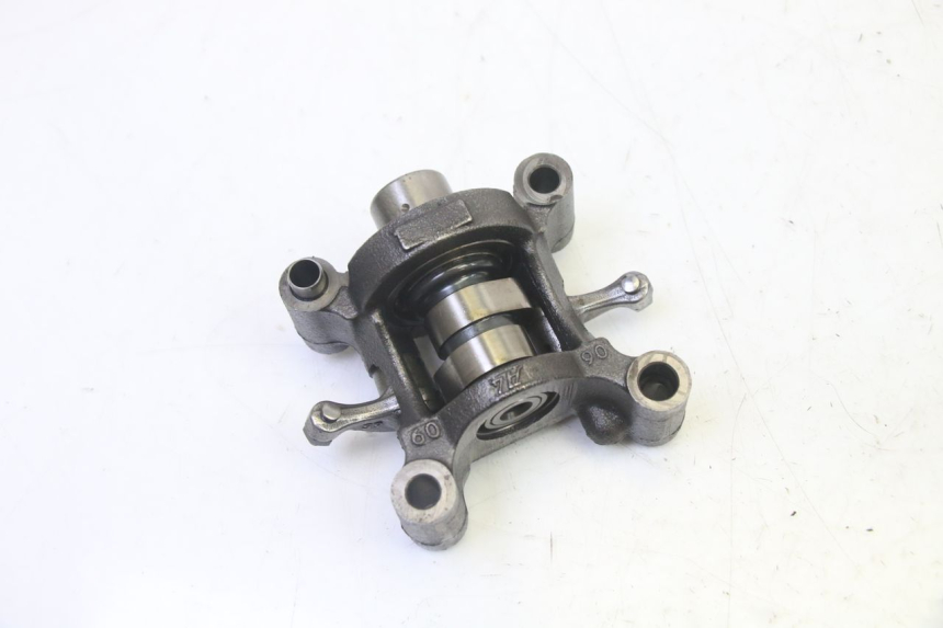 photo de Testata HONDA FES S-WING SWING ABS 125 (2007 - 2015) - Zoom sullo stato d'uso