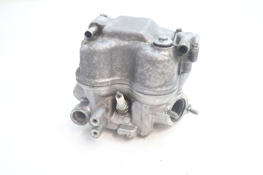 photo de Testata HONDA FES S-WING SWING ABS 125 (2007 - 2015) - Foto prodotto supplementare