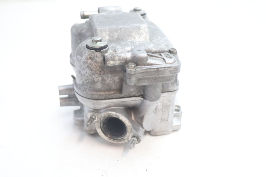 photo de Testata HONDA FES S-WING SWING ABS 125 (2007 - 2015) - Ispezione visiva dettagliata
