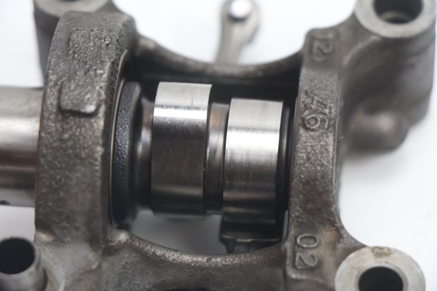 photo de Testata HONDA FES S-WING SWING ABS 125 (2007 - 2015) - Marcature e riferimenti originali