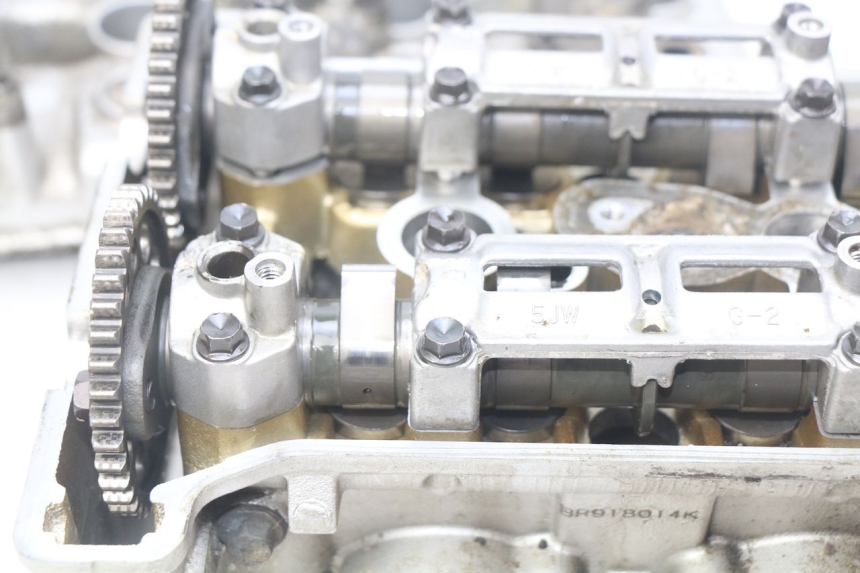 photo de TESTATA YAMAHA FJR ABS 1300 (2006 - 2012) - Zoom sui componenti