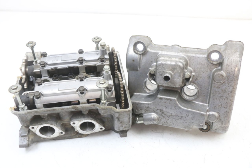 photo de TESTATA HONDA FJS SILVER WING SILVERWING 400 (2005 - 2008) - Dettaglio del componente