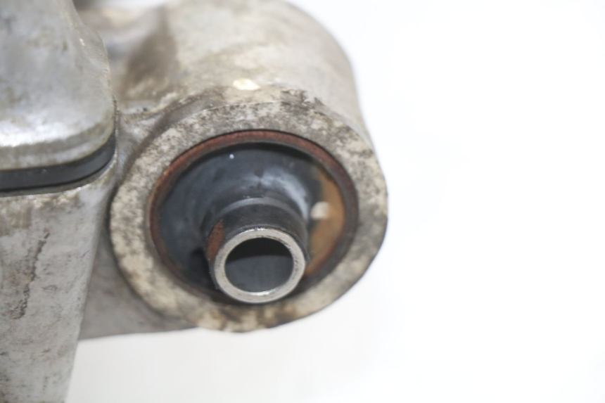 photo de TESTATA HONDA FJS SILVER WING SILVERWING 400 (2005 - 2008) - Caratteristiche distintive