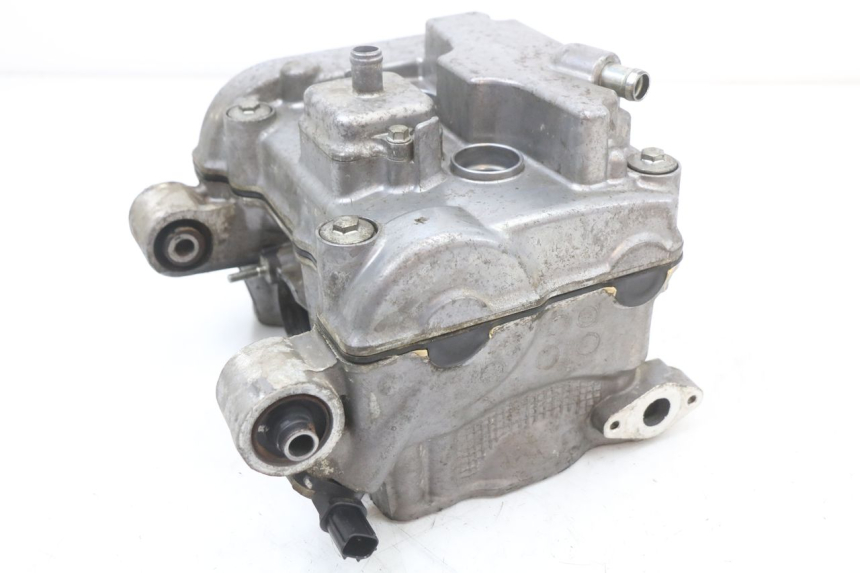 photo de TESTATA HONDA FJS SILVER WING SILVERWING 400 (2005 - 2008) - Zoom sui componenti