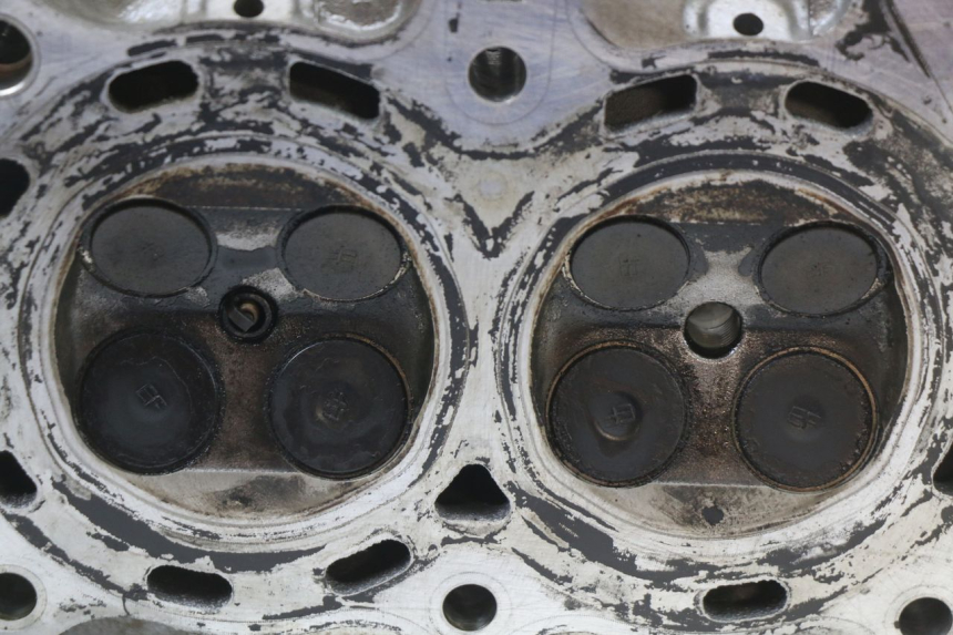 photo de TESTATA HONDA FJS SILVER WING SILVERWING 400 (2005 - 2008) - Ricambio usato controllato