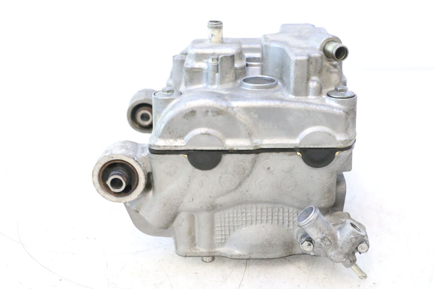 photo de TESTATA HONDA FJS SILVER WING SILVERWING 400 (2005 - 2008) - Focus sulla struttura