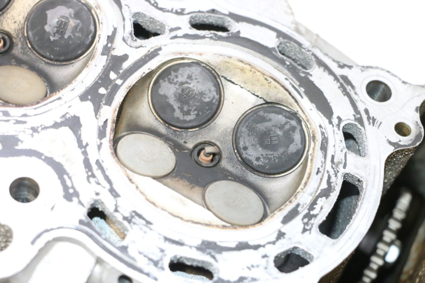 photo de TESTATA HONDA FJS SILVER WING SILVERWING 400 (2005 - 2008) - Altra angolazione