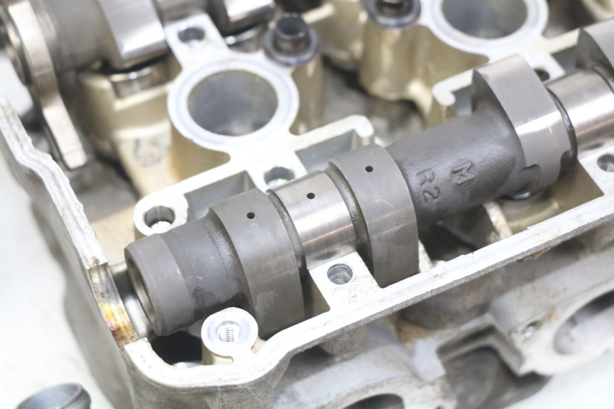 photo de TESTATA HONDA FJS SILVERWING SILVER WING 400 (2009 - 2016) - Dettaglio del componente