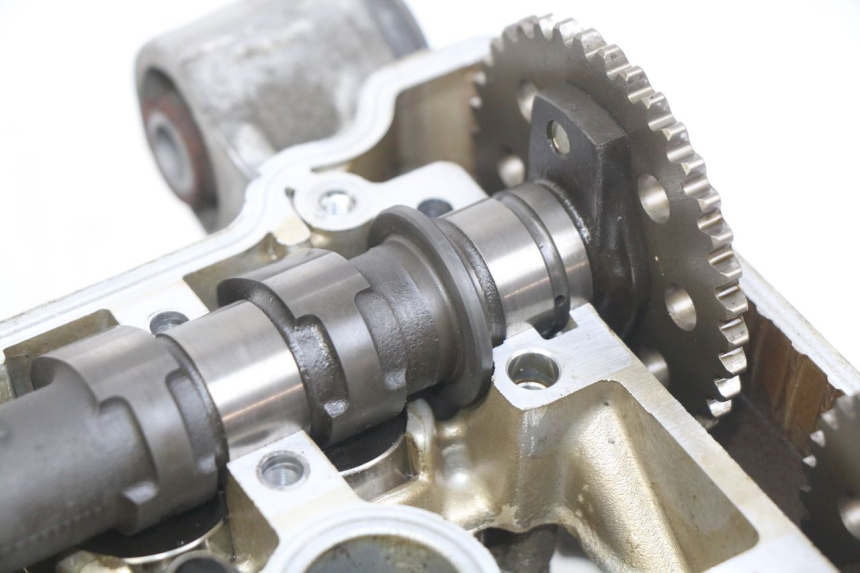 photo de TESTATA HONDA FJS SILVERWING SILVER WING 400 (2009 - 2016) - Altra angolazione