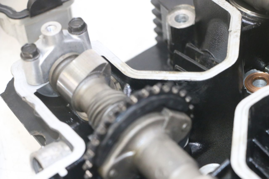 photo de TESTATA SUZUKI GS GSE 500 (2001 - 2003) - Zoom sullo stato d'uso