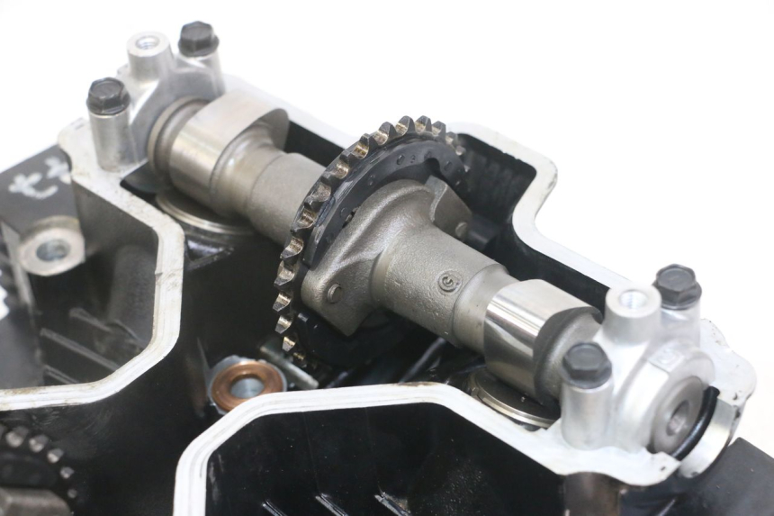 photo de TESTATA SUZUKI GS GSE 500 (2001 - 2003) - Altra angolazione