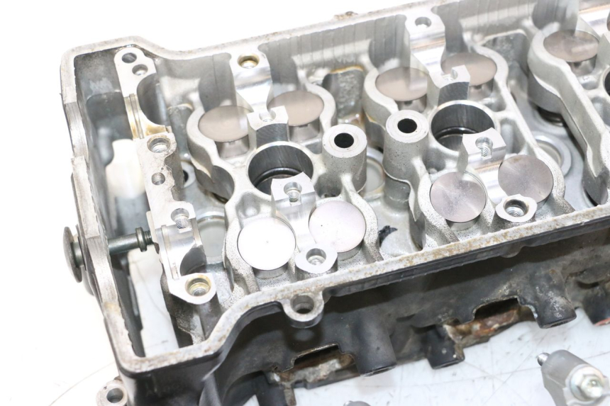 photo de Testata SUZUKI GSR 600 (2005 - 2012) - Caratteristiche distintive