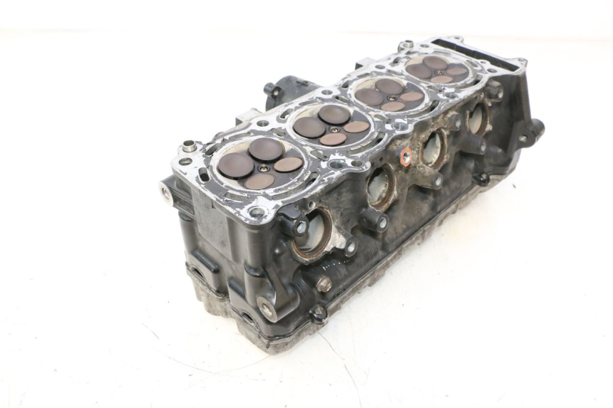 photo de Testata SUZUKI GSR 600 (2005 - 2012) - Dettagli dei punti di fissaggio